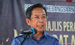 'Biar Ismail buat kerja sebagai MB, saya buat kerja sebagai ketua Umno N Sembilan'