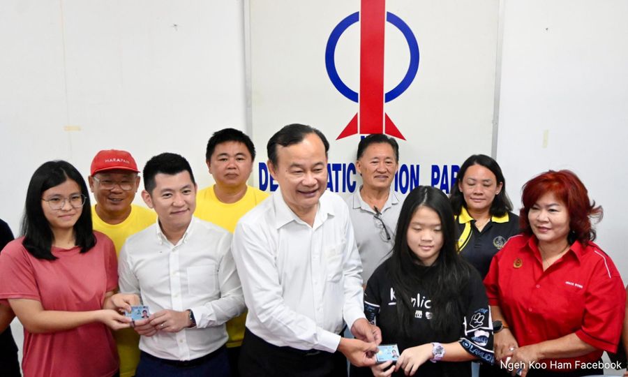 Woman's adopted daughter finally gets MyKad after 7 years