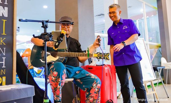 COMMENT | Politicians got talent? From swaying hips to singing 'Kau Ilhamku'?