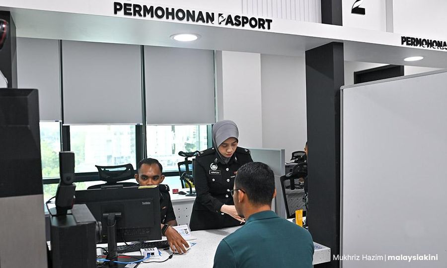 Immigration DG: Cannot reject passport renewal based on BM fluency