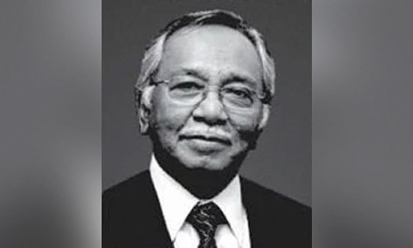 Ex-Malacca CM Mohd Adib dies at 81