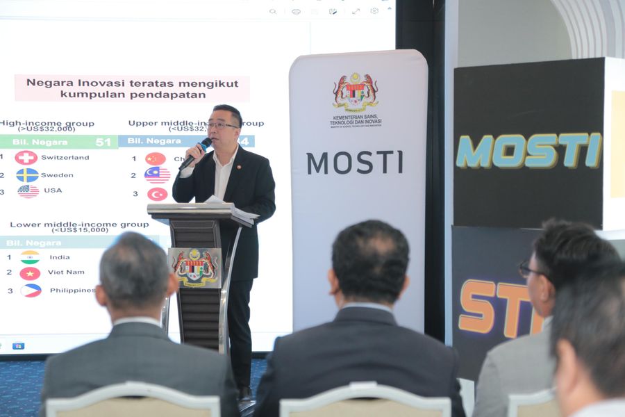 MOSTI Perkasa Bakat STEM dan Syarikat Pemula untuk Ekonomi Digital Malaysia