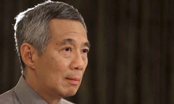Singapore PM plans handover before next general election