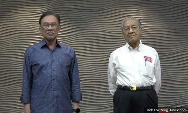 Anwar vs Dr M: Beberapa pilihan untuk PM di mahkamah - Hassan