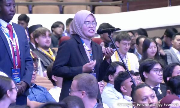 How a student put KJ and Johor MB on the spot over Najib fundraiser, TH scandal