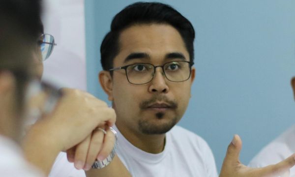 PKR Youth warns of 'friends smiling in front, yet plotting behind our backs'