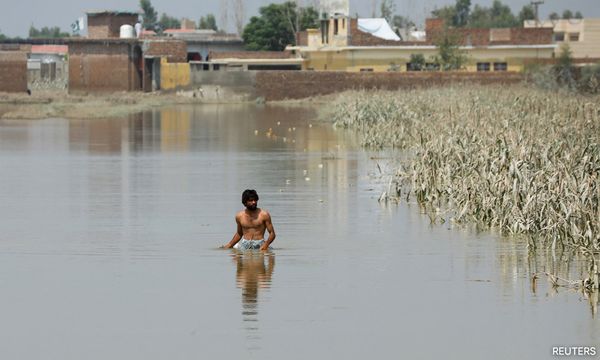 UN chief appeals for 'massive' help for flooded Pakistan