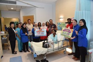 MBPJ honours newborn at Columbia Asia Hospital PJ on Petaling Jaya City’s 20th anniversary