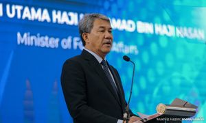 Asean to collectively decide on observing Myanmar polls - Mohamad
