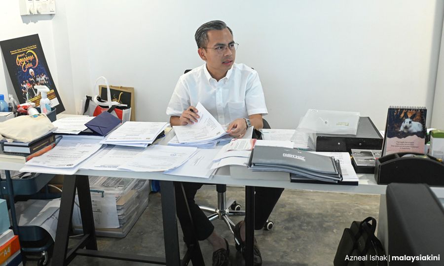 ULASAN | Komunikasi Madani yang tak difahami