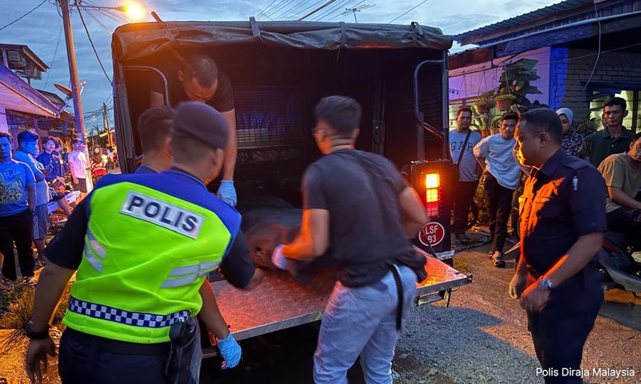 Floods: 2 electrocuted, over 900 displaced in Selangor