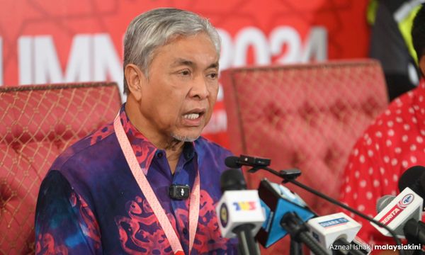 Zahid hints Umno may not go solo in GE16