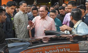 Implementing targeted subsidies for fuel not easy - PM