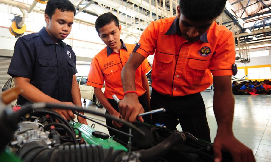 TVET proposed for disabled persons, pondok school students - Zahid 