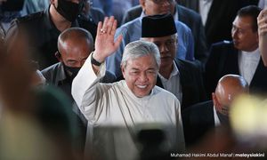 Zahid's trial: Defence cannot effectively participate in the impeachment hearing