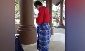 Seluar pendek: 'Nak masuk juga MPKS kena tukar kain pelekat'