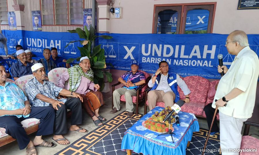 Geran tanah: Ku Li dakwa kerajaan negeri sengaja lengahkan