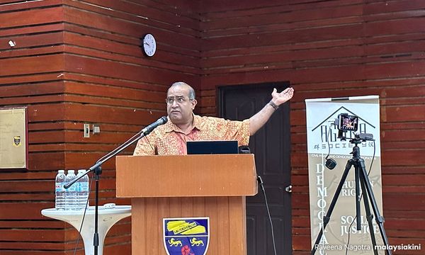 Pakar: Kenapa Zahid, Zafrul tak disiasat kes Kertas Pandora