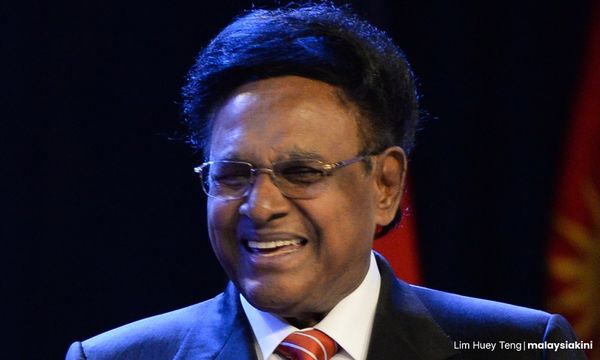 拉玛点评三美过失——党内独裁党外却顺从巫统