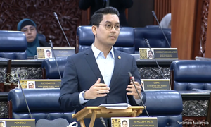 政府呈修订案，拟赋权部长吊销“有害”体育组织
