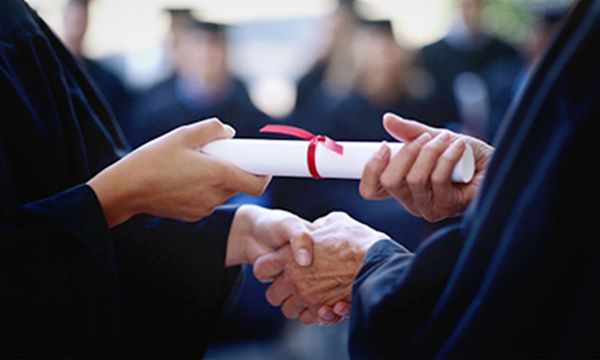 DOSM: 1.95m tertiary grads working in low-skilled jobs