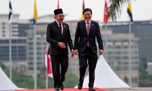 安华为柔新特区背书，赞两国互信换来非凡举措