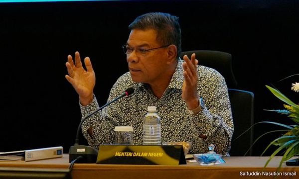 Minister shuts down Rafizi's request to reveal update on son's attack