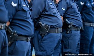 Lebih 300 pegawai polis ditukar akibat masalah disiplin sejak 2018 - KDN