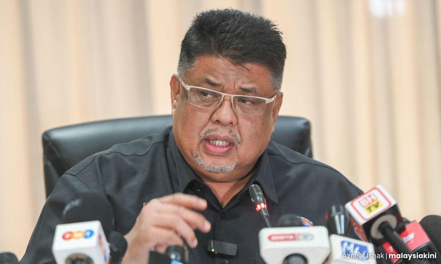甲首长停止给再拉尼拨款，交议长决定是否悬空议席