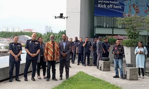 Polis Petaling Jaya terima sumbangan dron berharga RM60,000