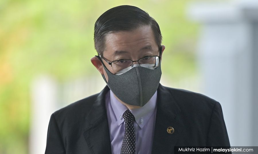 地庭准林冠英暂取回护照，到新国出席伯父丧礼