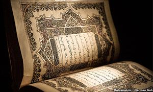 Individu muat naik gambar pijak al-Quran mohon maaf