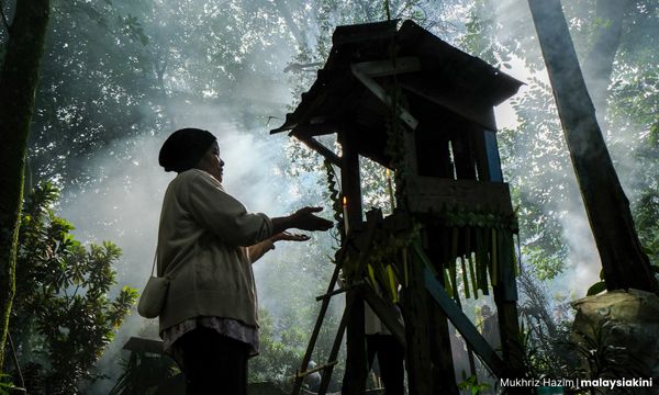 Temuan community honours ancestors