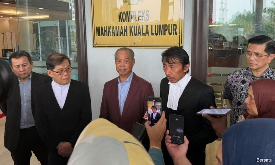 Muhyiddin acquitted of 4 Jana Wibawa-linked charges after DPP applies for DNAA
