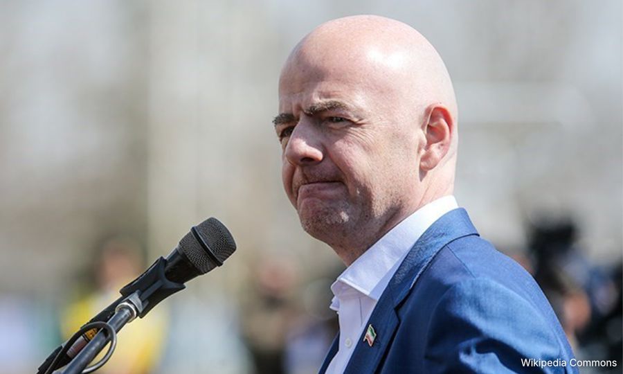 Fifa chief urges Iran to participate in World Cup