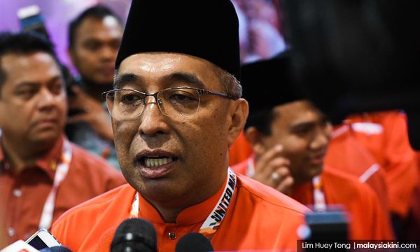 Salleh: Muhyiddin won't dare accept 'name 115' challenge